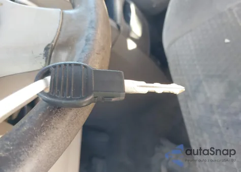 2010 Chrysler Town & Country Touring from USA, damaged, VIN 2A4RR5D19AR271265